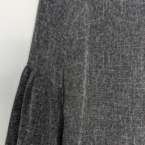 Balloon sleeve top - Picture 4 of 4